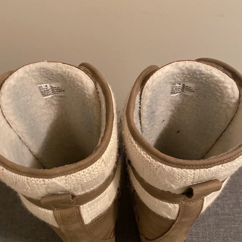 Tall Duck Boots - Picture 4 of 4